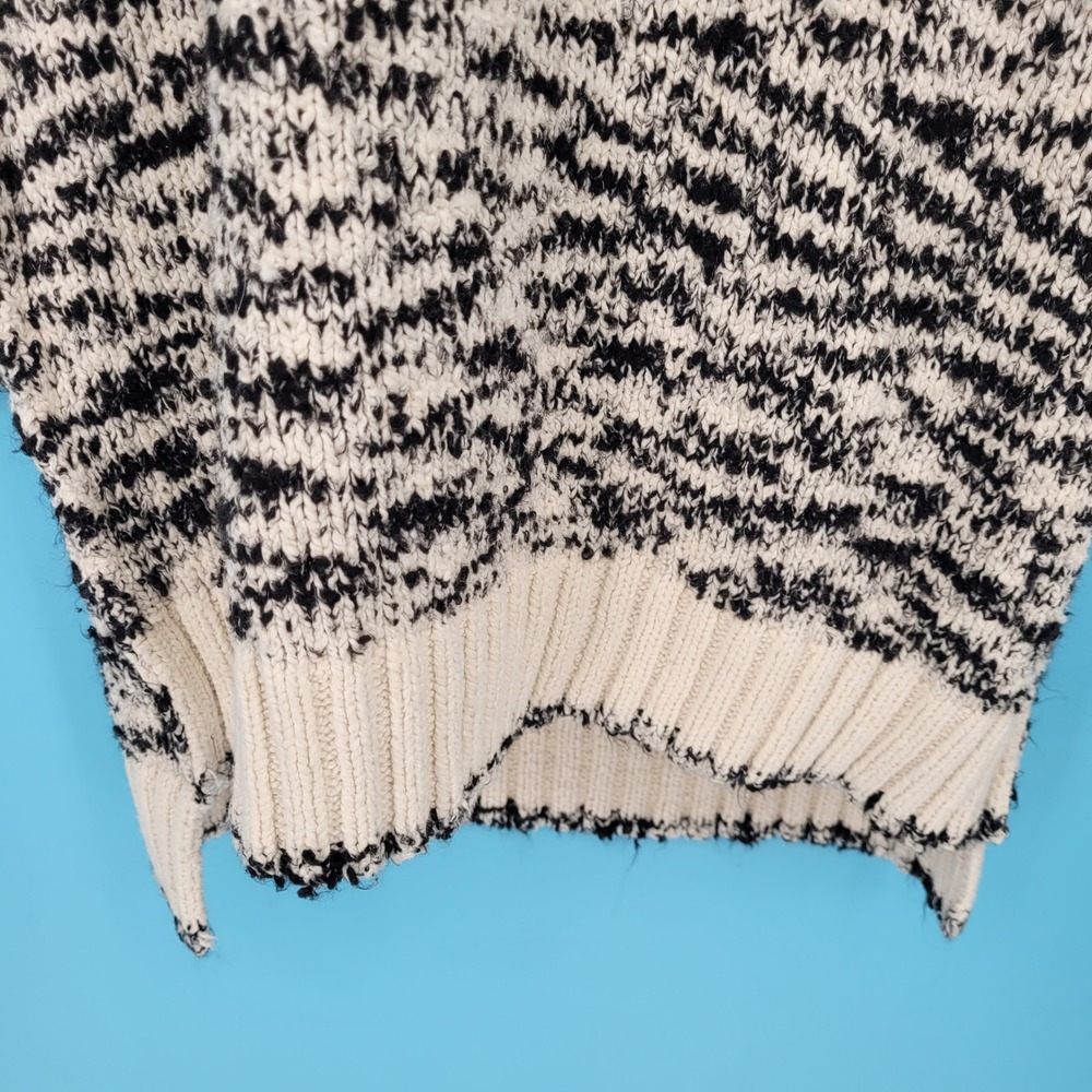 Free People Winter Storm Tunic Sweater Black Combo Neon Pink Stripe Oversized M - Picture 3 of 11